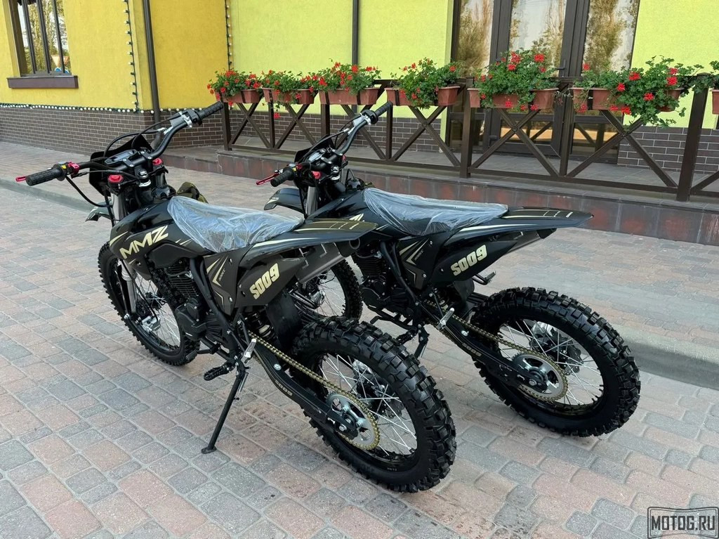 Эндуро мотоцикл MMZ S009 — надёжный кроссовый байк 300cc для бездорожья Эндуро мотоцикл MMZ S009 — надёжный кроссовый байк 300cc для бездорожья